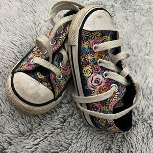 Toddler girls converse sneakers